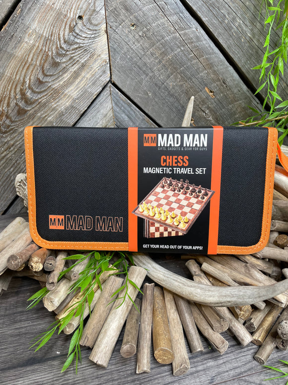 Giftware - Mad Man Magnetic Chess Travel Set