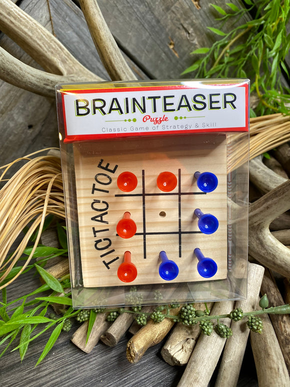 Toys -  Tic Tac Toe Brain Teaser Puzzle