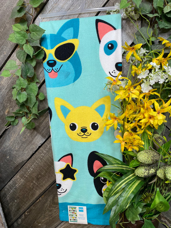 Giftware - Quick Dry Beach Towel in Cats & Dogs