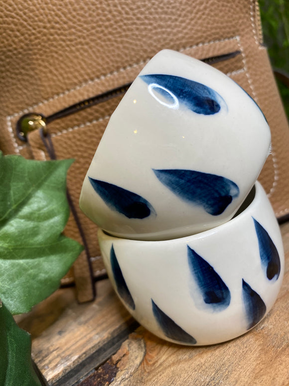 Giftware - Small Blue Teardrop Cups