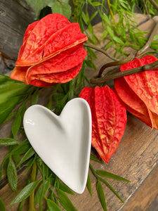 Giftware - Small Heart Shaped Dishes