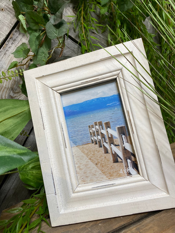 Giftware - 4X6 White Wood Frame