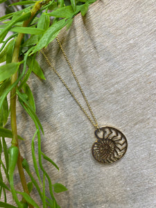Jewelry - Glee - Gold Round Snail Shape Necklace