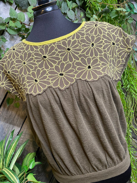 Free People - Short Sleeve Shirt in Olive