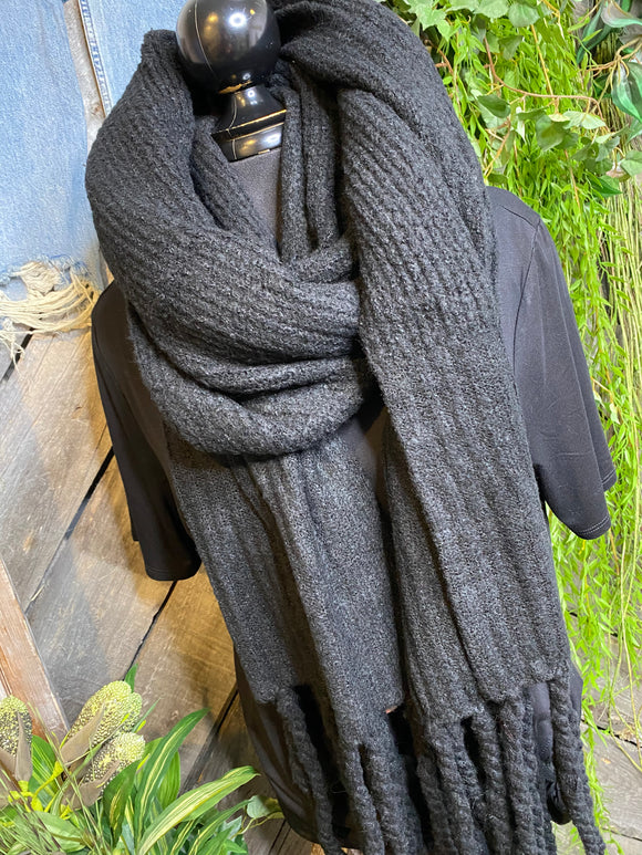Blowout Sale - Winter Accessories Free People Scarf in Black
