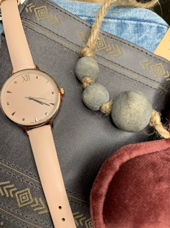 Jewelry - Qrtz - Blush Watch
